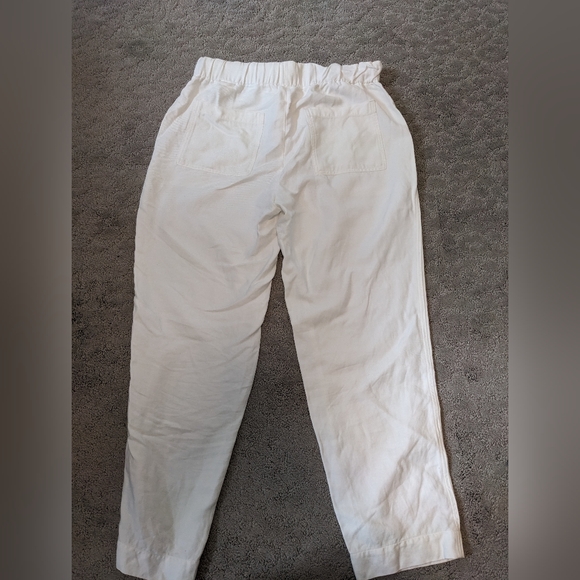 Banana Republic linen blend white pants - Picture 2 of 6